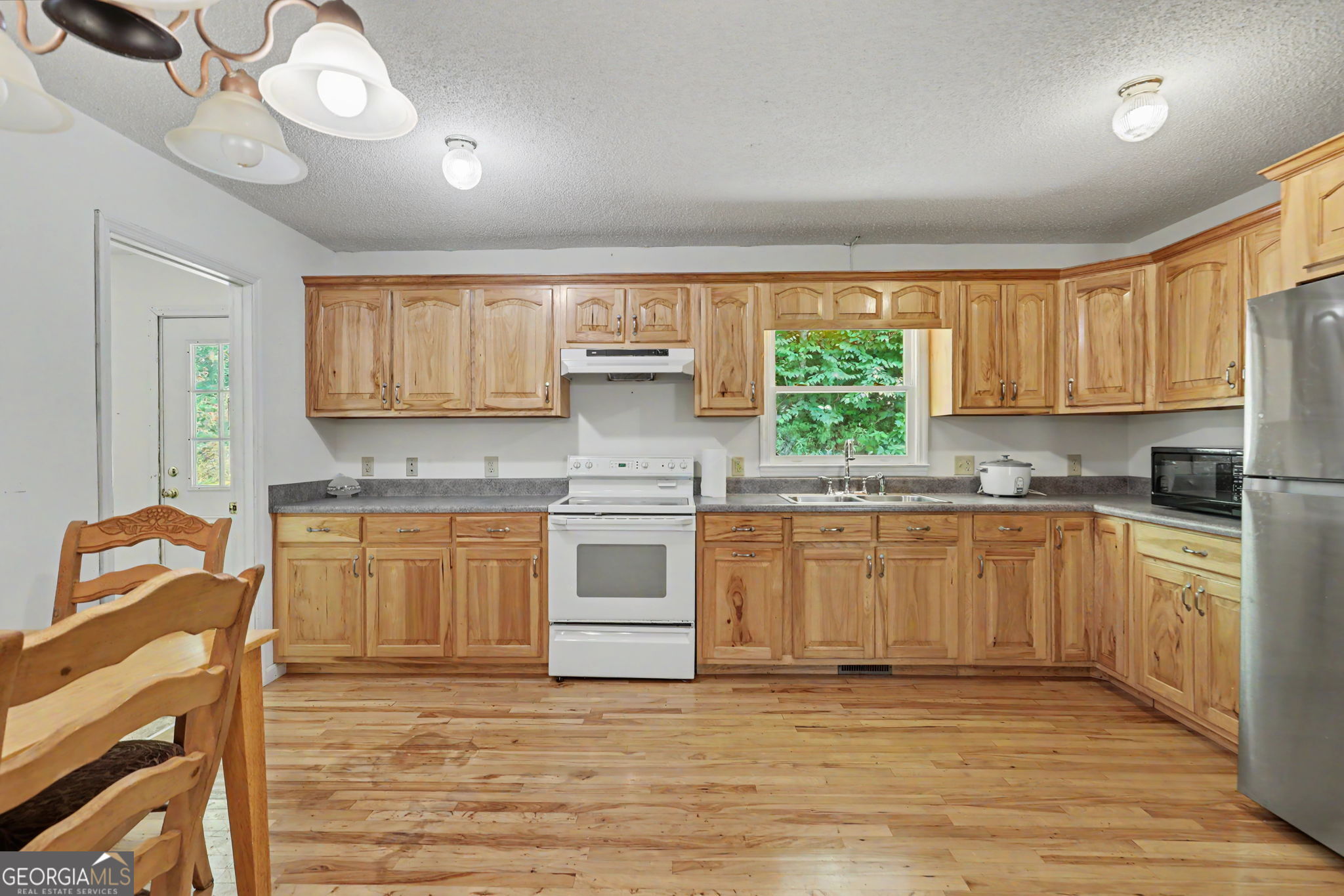 118 Cub Lane Property Photo 5