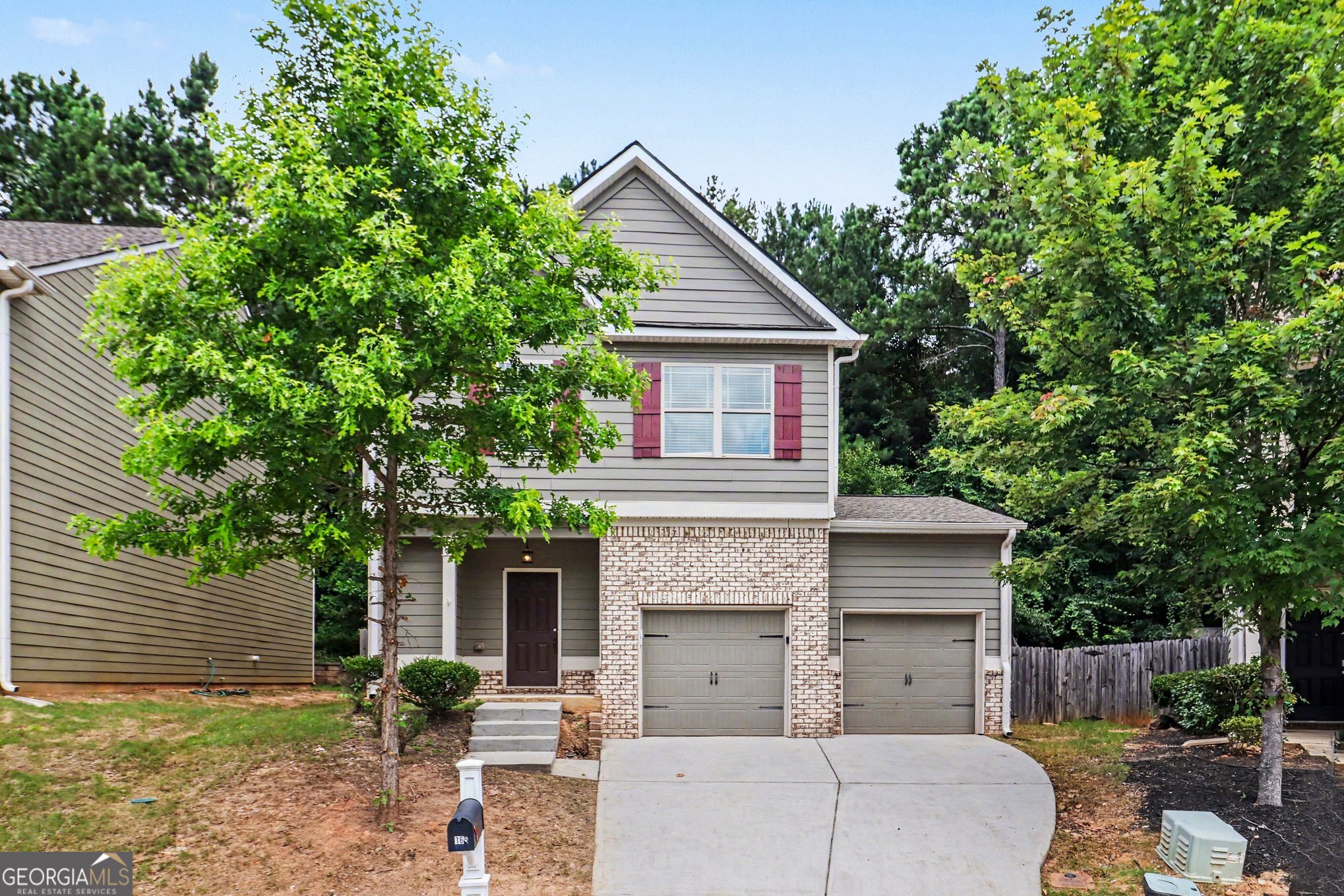 165 Southwind Circle Property Photo 1