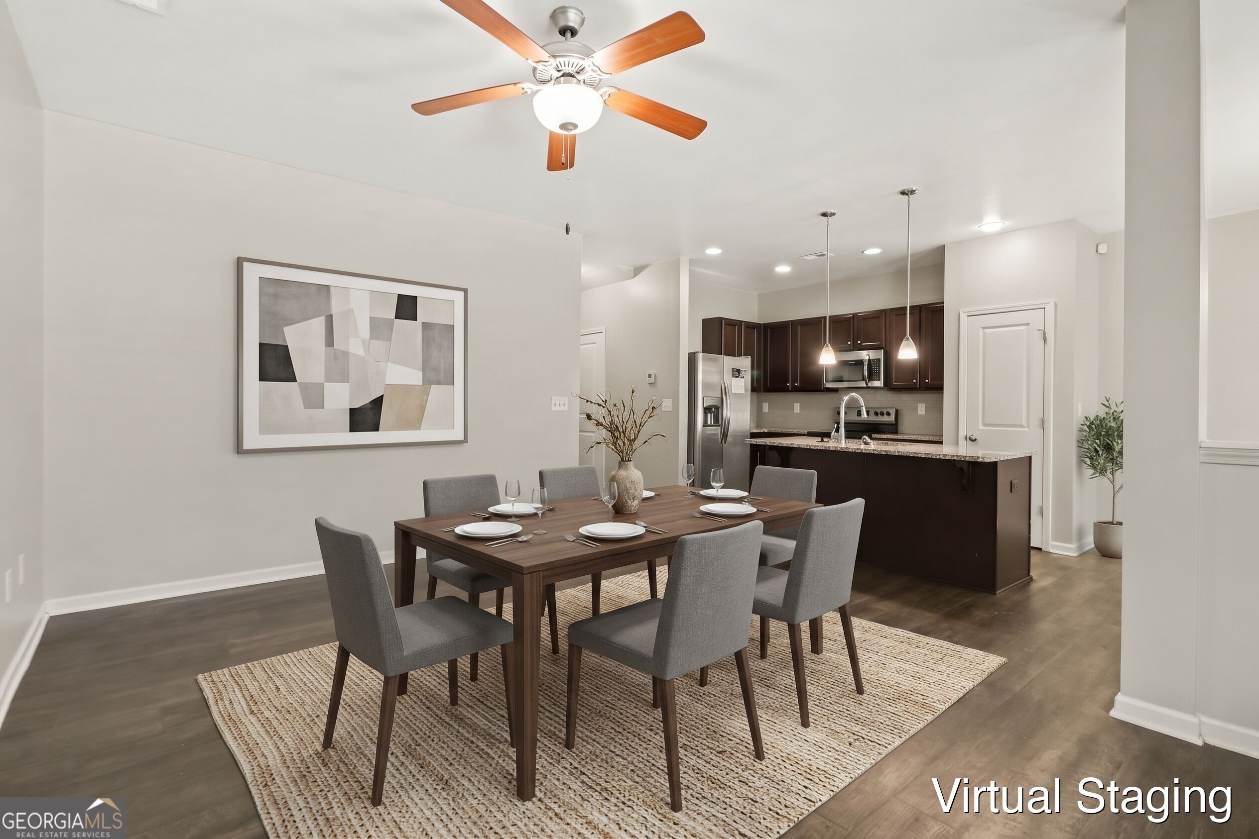 165 Southwind Circle Property Photo 4