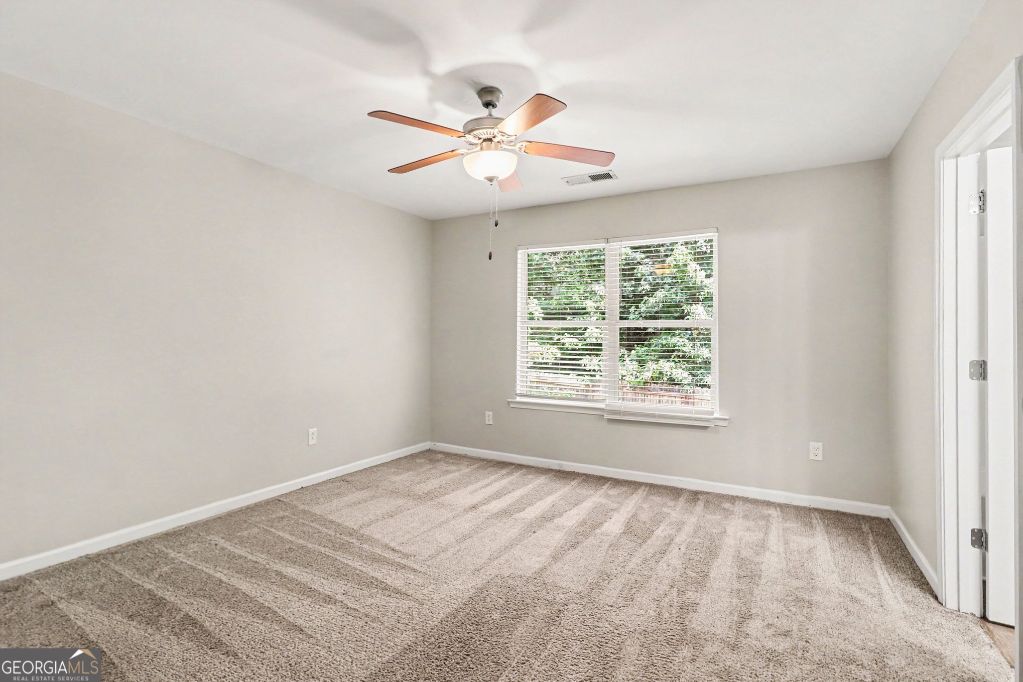 165 Southwind Circle Property Photo 11