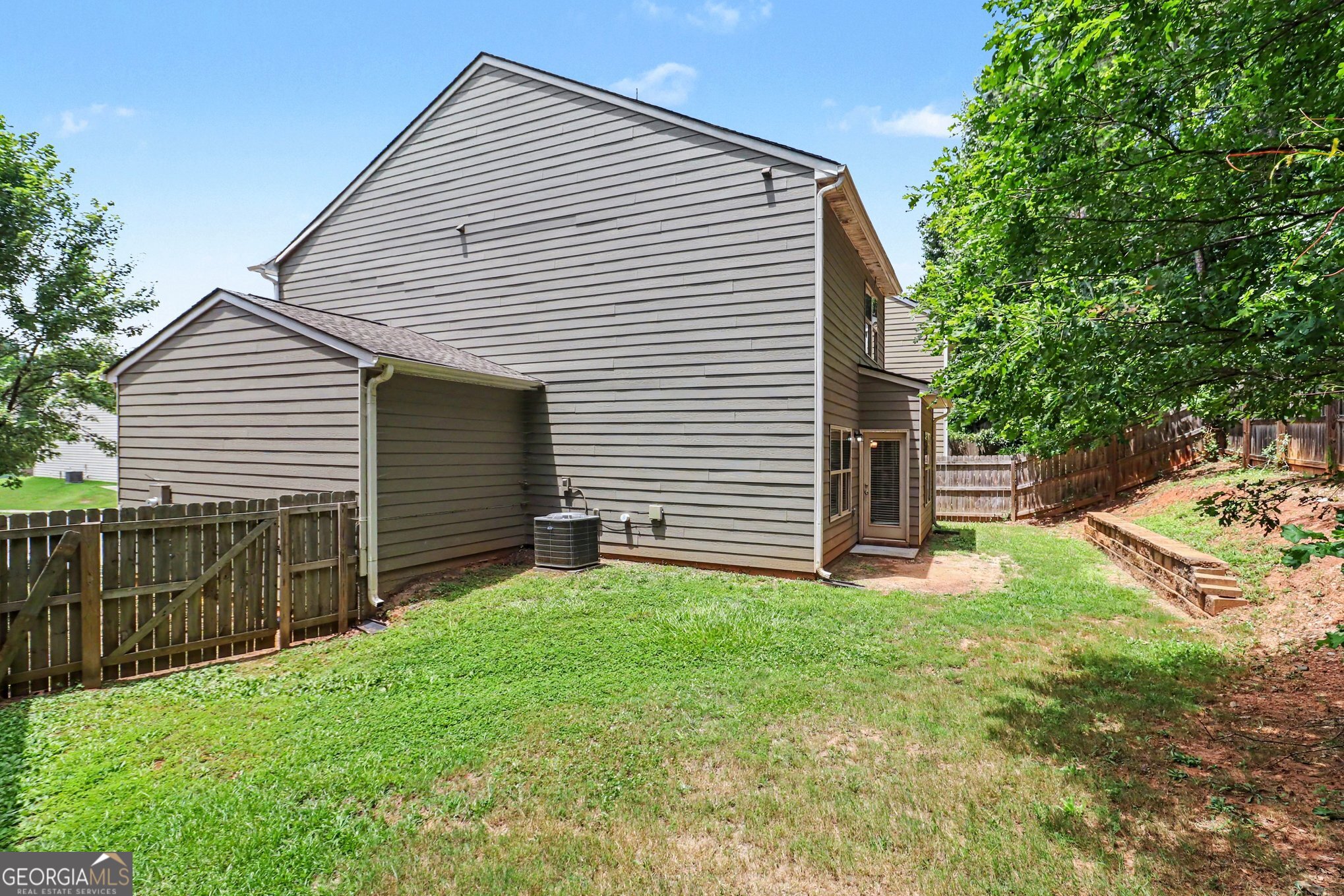 165 Southwind Circle Property Photo 18