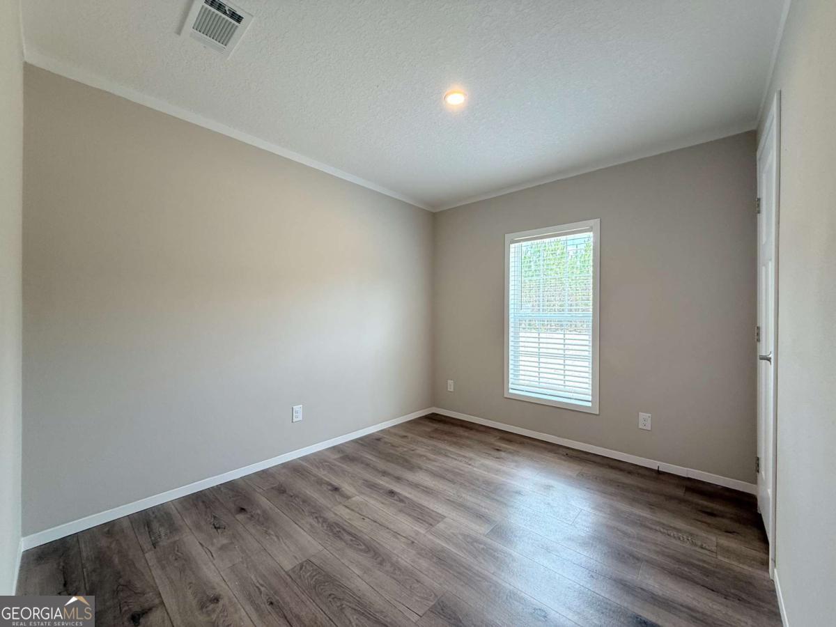 5246 Owens Road Property Photo 12