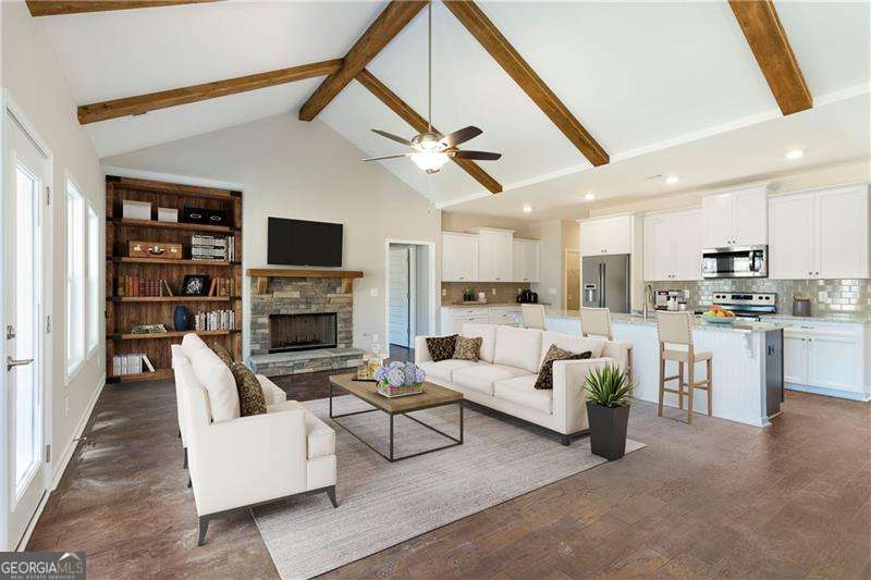 100 Cherokee Cove Property Photo 4