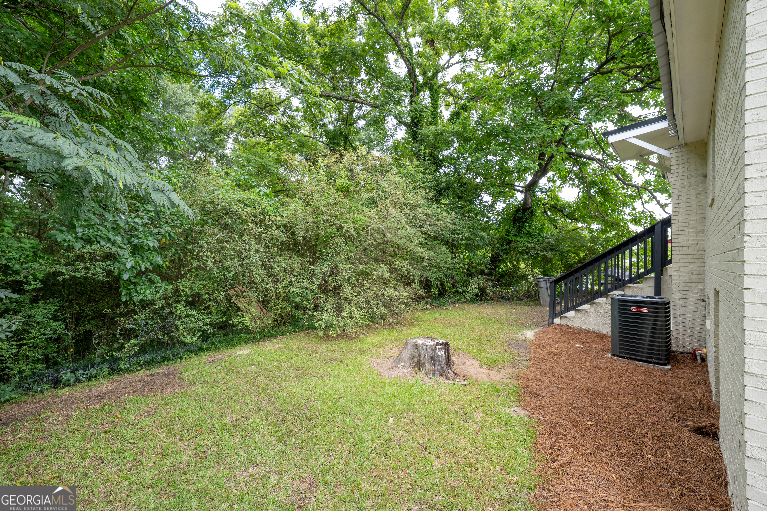 409 Colquitt Street Property Photo 11