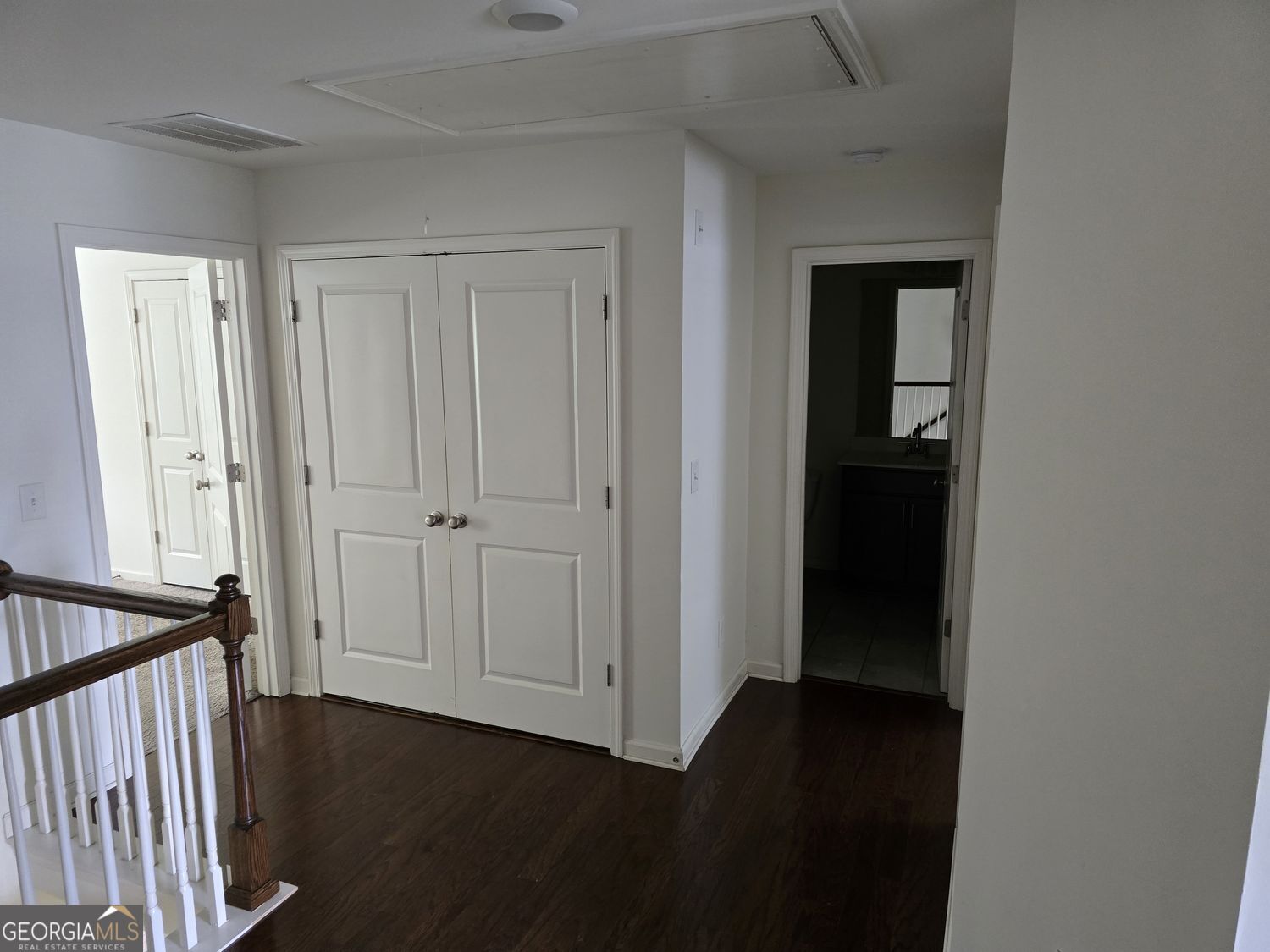 5272 Mill Way Property Photo 8