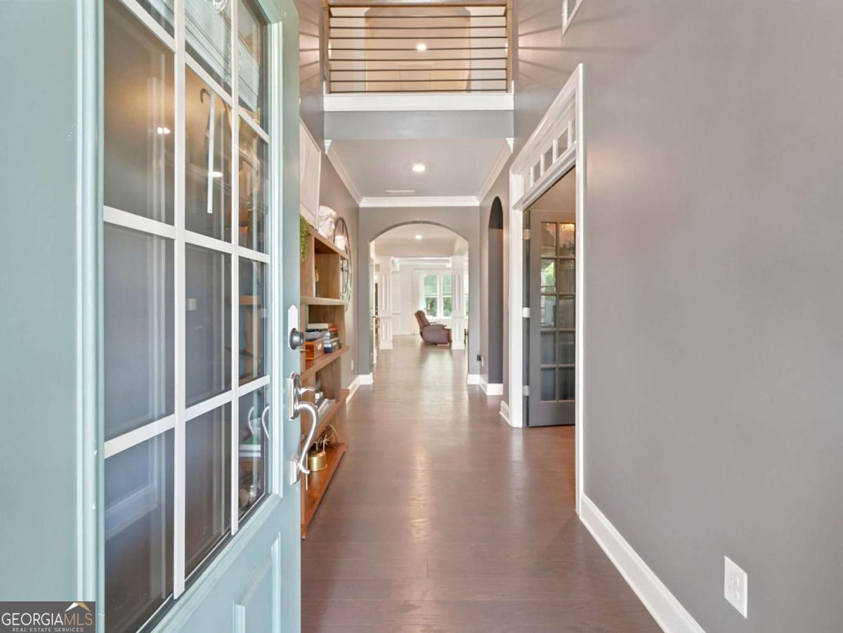 542 Flyingbolt Run Property Photo 3