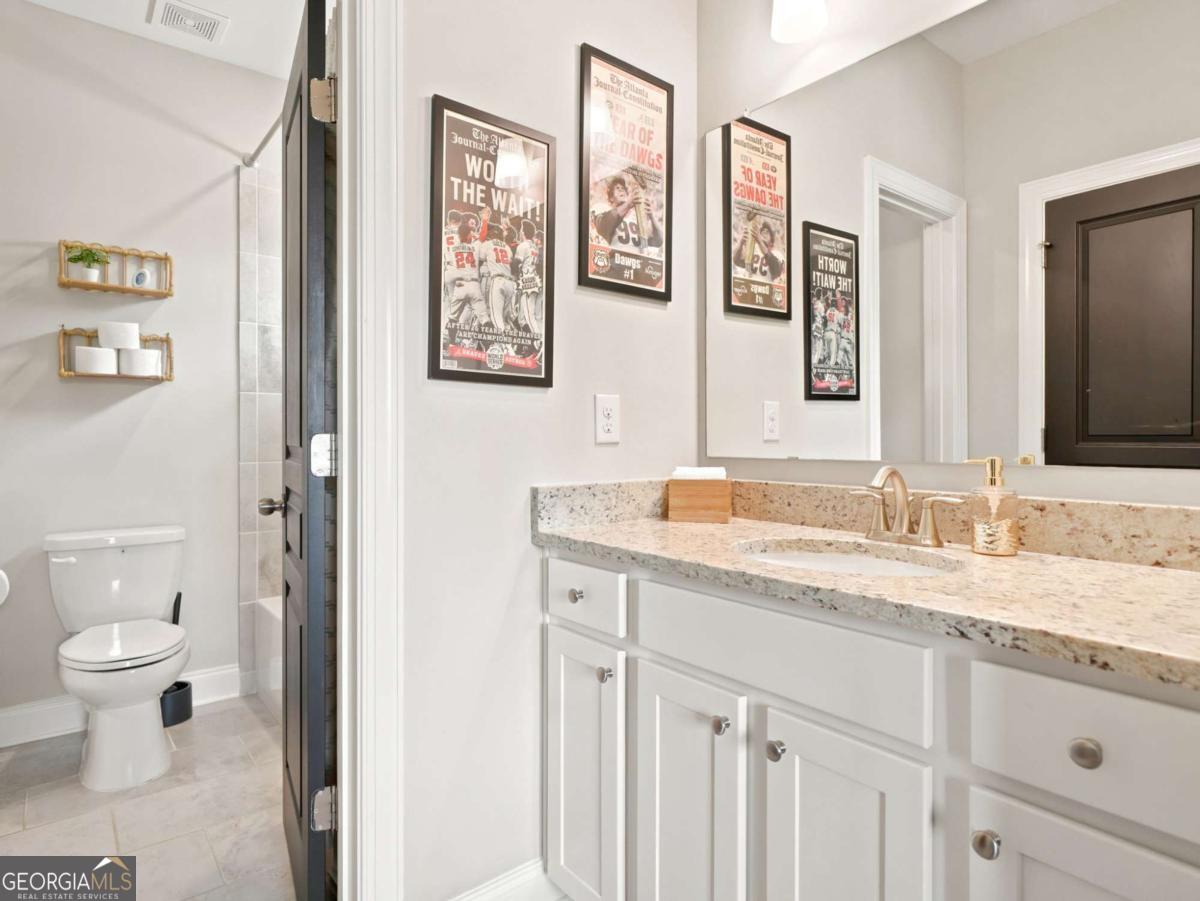 542 Flyingbolt Run Property Photo 31