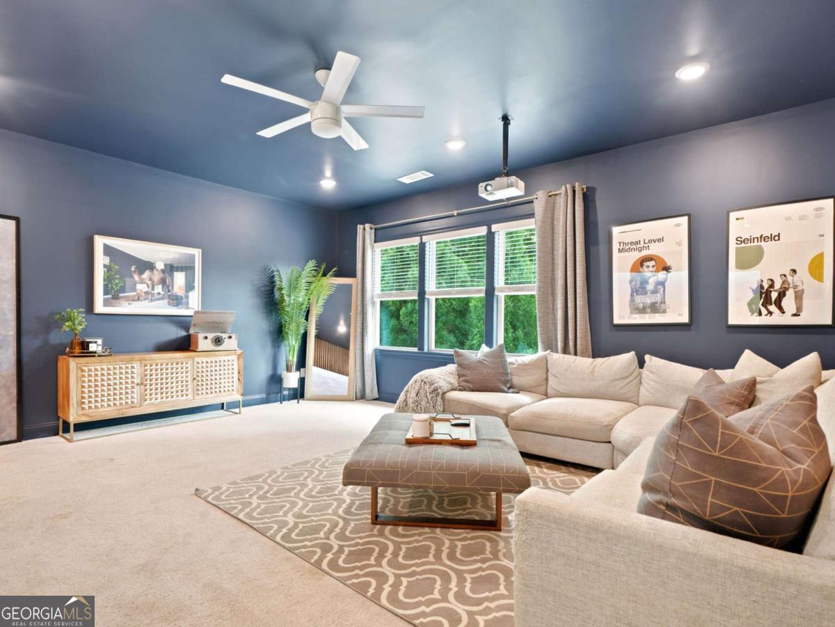 542 Flyingbolt Run Property Photo 45