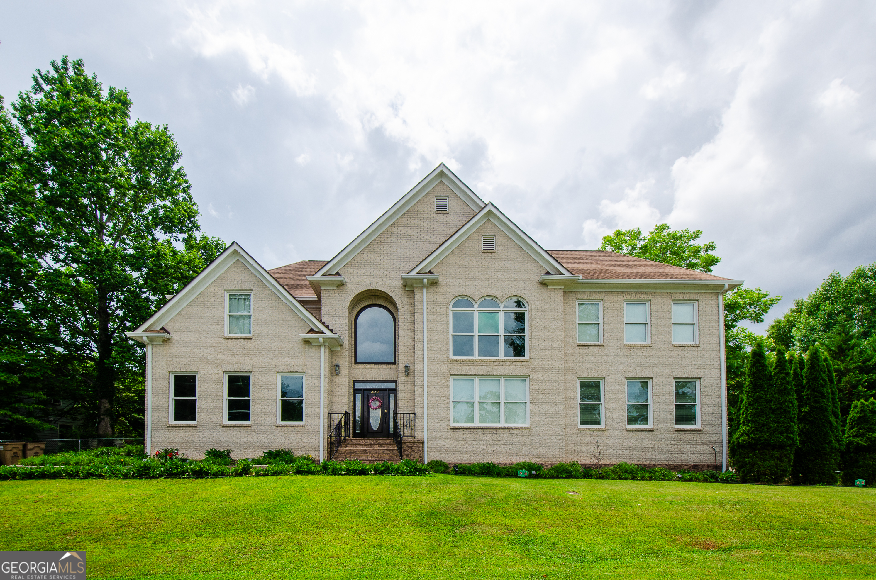 2120 Shaffer Road Property Photo 1
