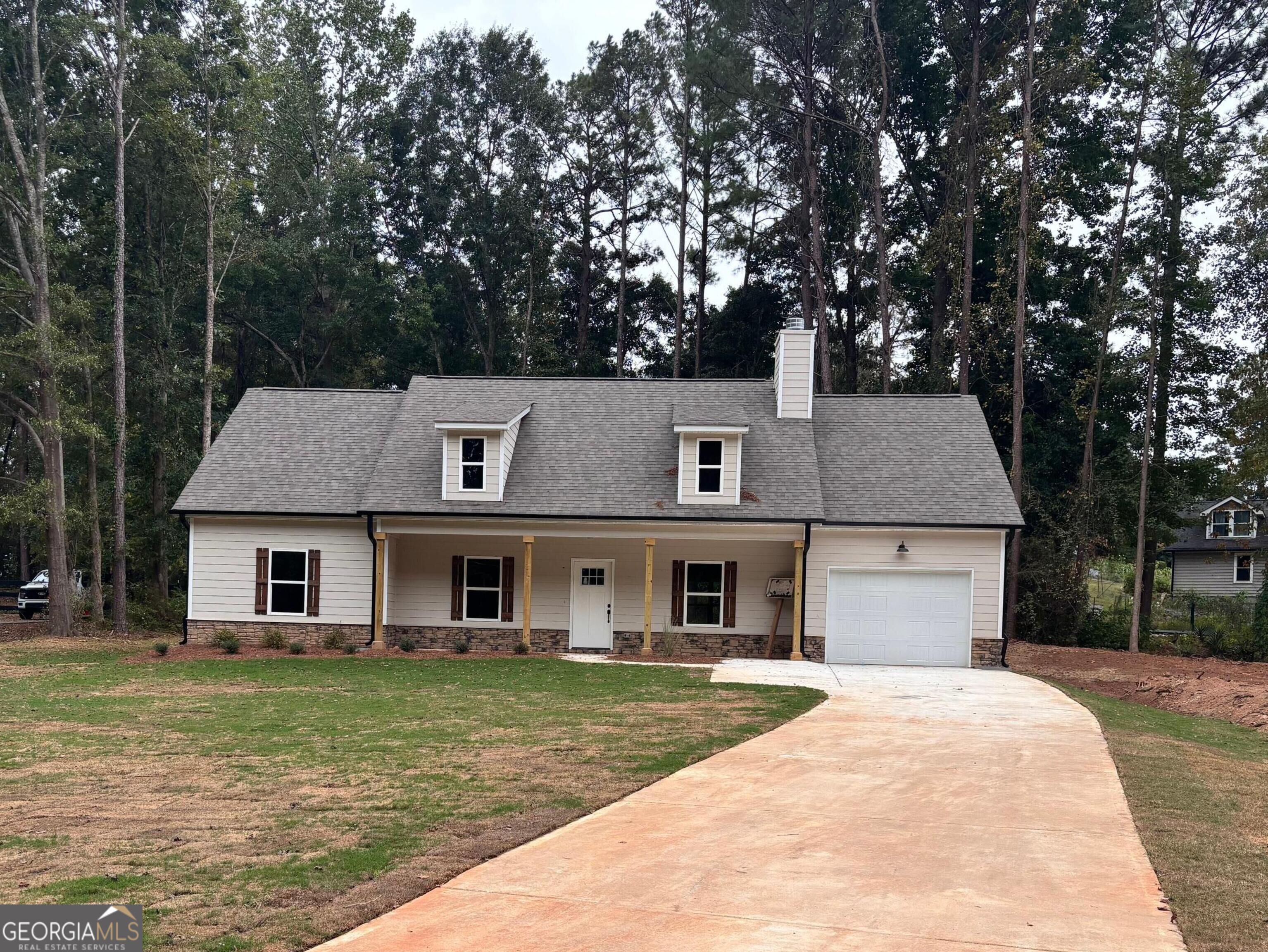 260 Riverbend Drive Property Photo 1