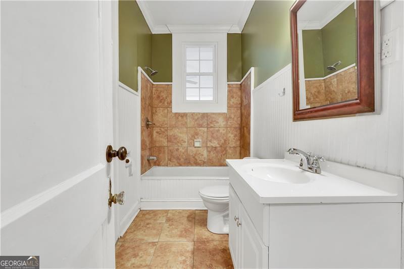 3175 Ingleside Avenue Property Photo 12