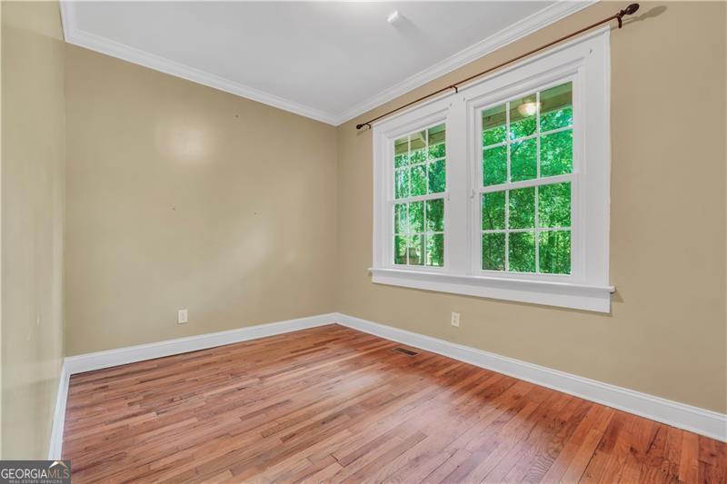 3175 Ingleside Avenue Property Photo 13