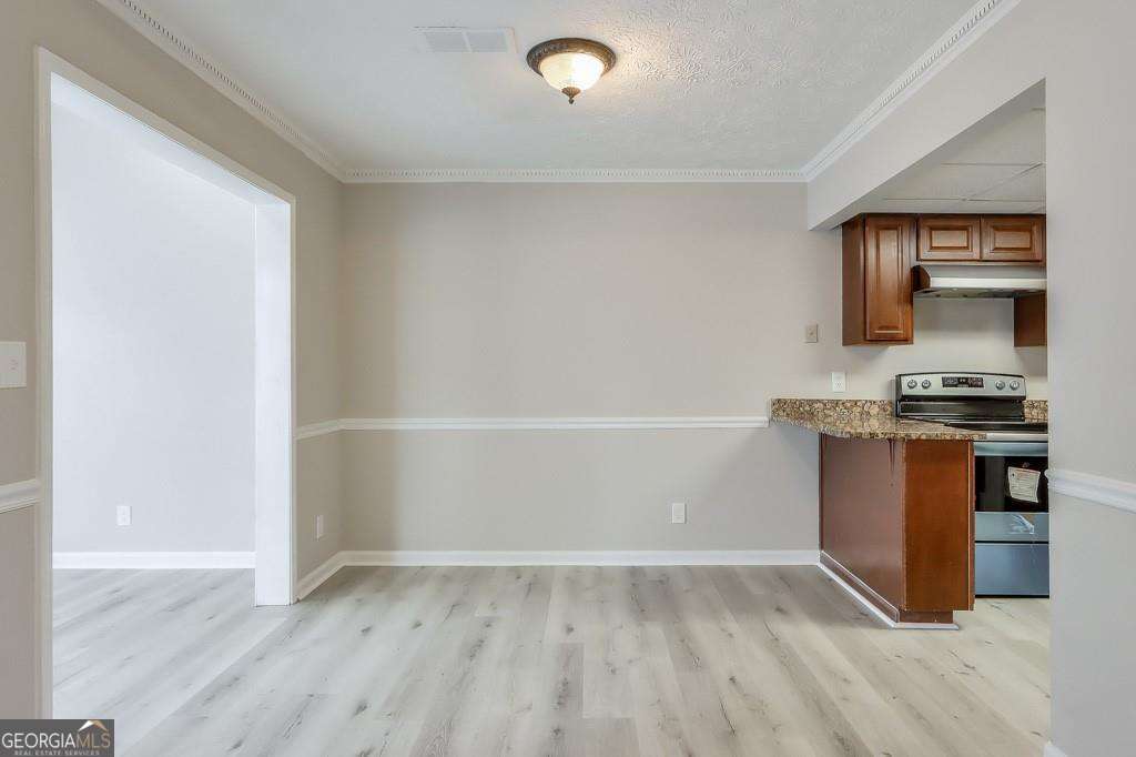 1627 Homestead Trail Property Photo 6