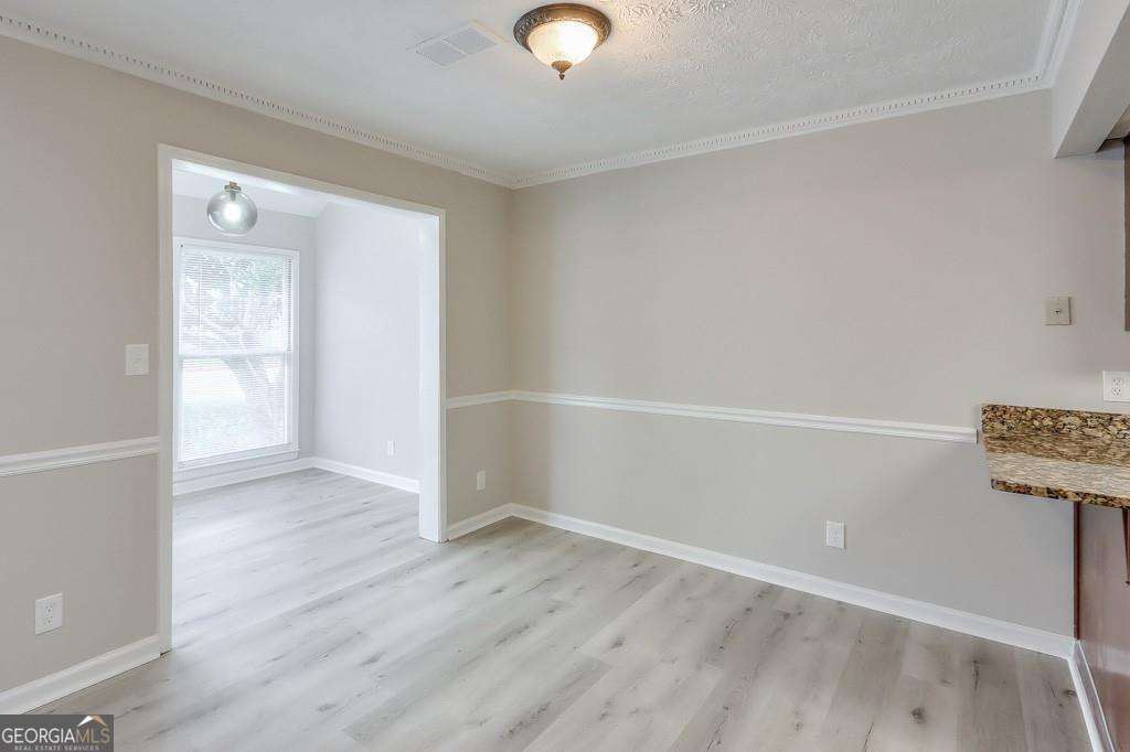 1627 Homestead Trail Property Photo 7