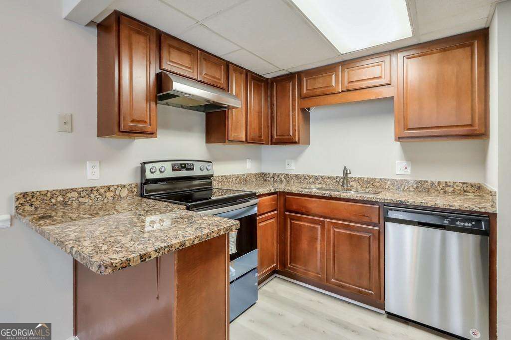 1627 Homestead Trail Property Photo 12