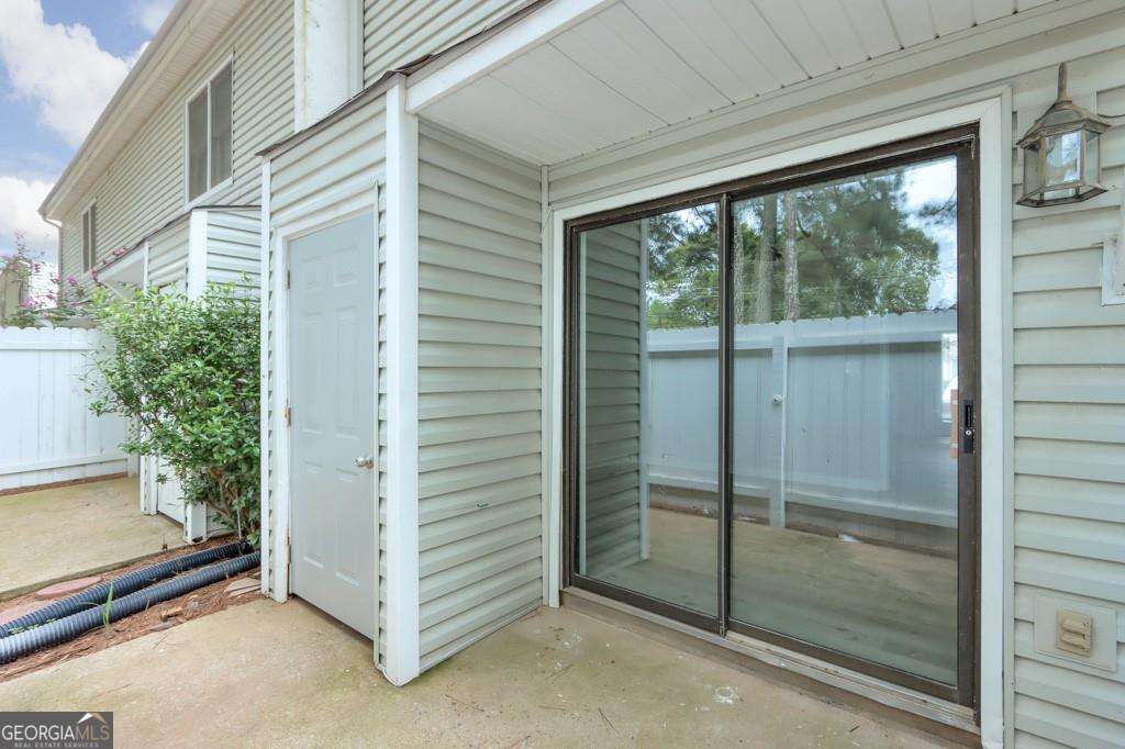 1627 Homestead Trail Property Photo 21