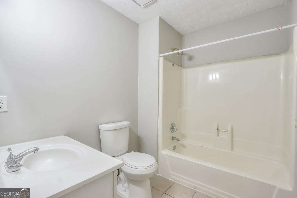 1627 Homestead Trail Property Photo 27