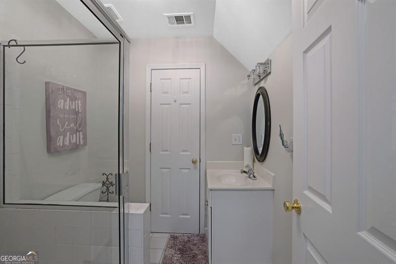 850 Lake Medlock Drive Property Photo 34