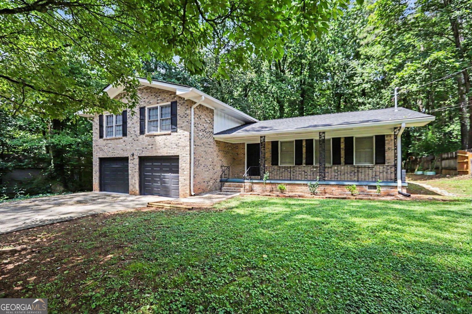 345 Fond Du Lac Drive Property Photo 4
