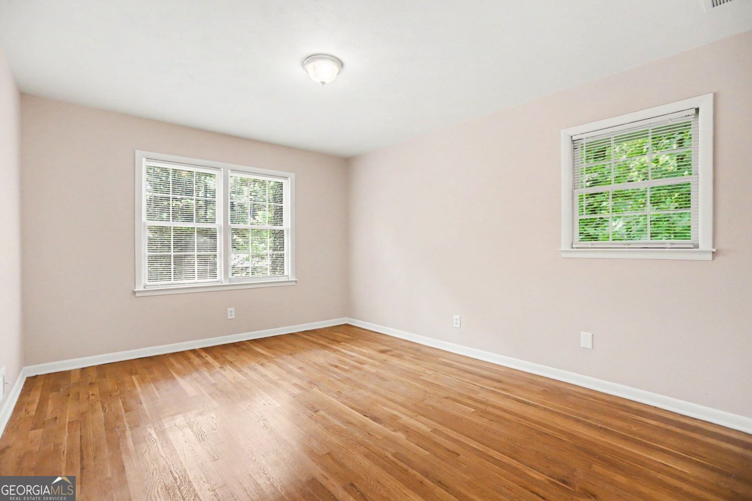 345 Fond Du Lac Drive Property Photo 27