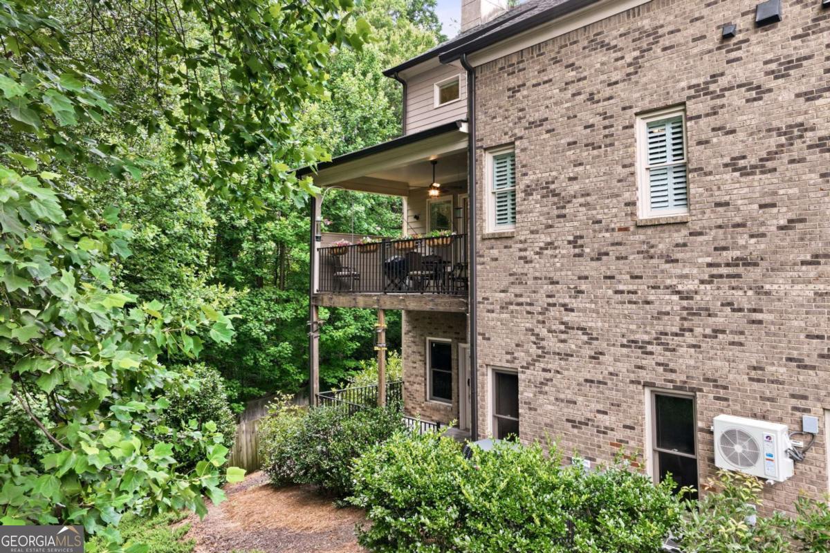 860 Candler Street # 9 Property Photo 14