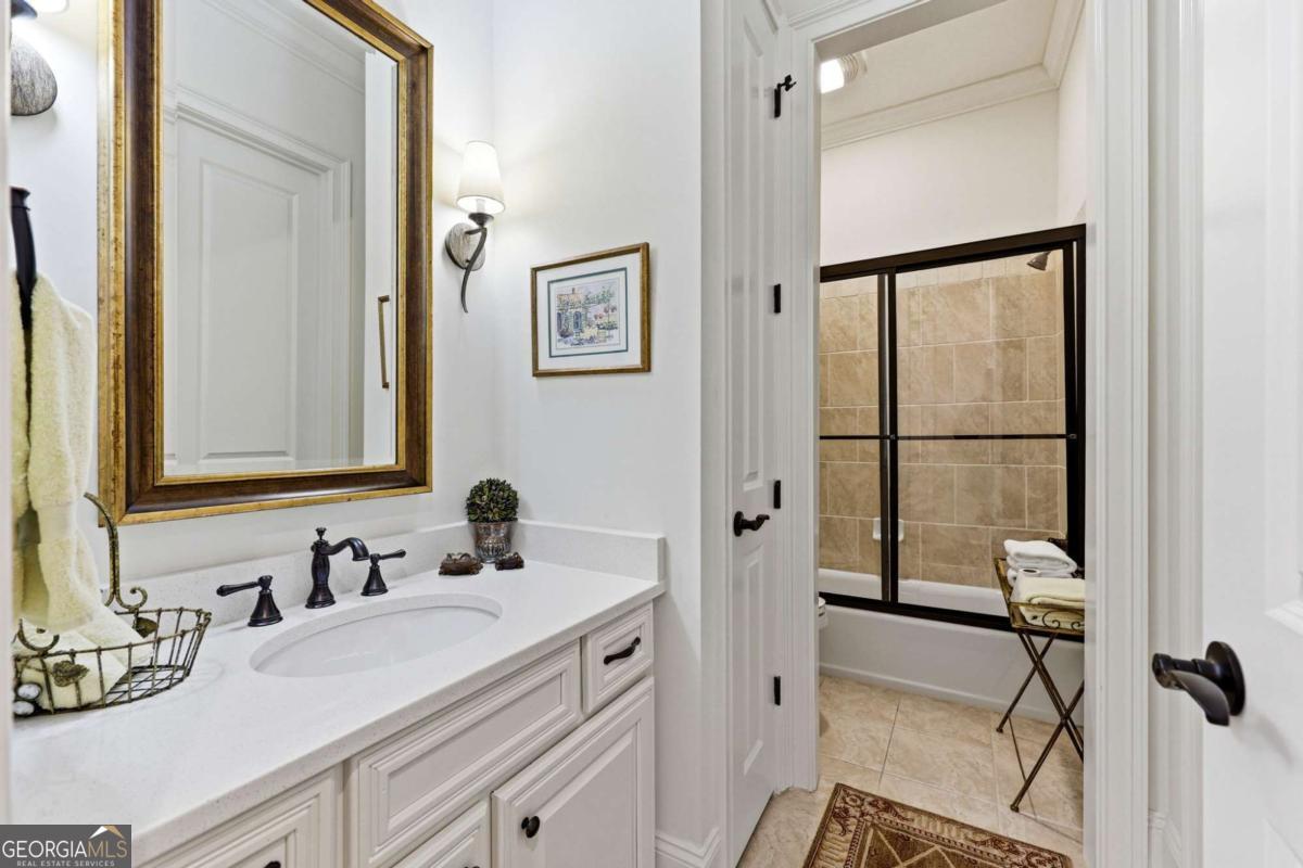 860 Candler Street # 9 Property Photo 41