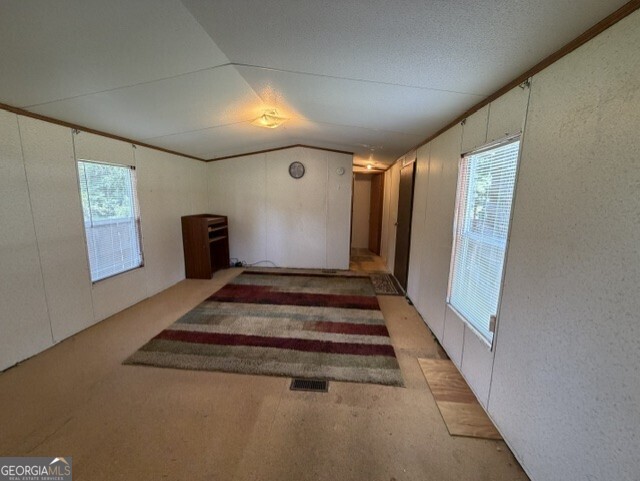 214 Forest Avenue Property Photo 6