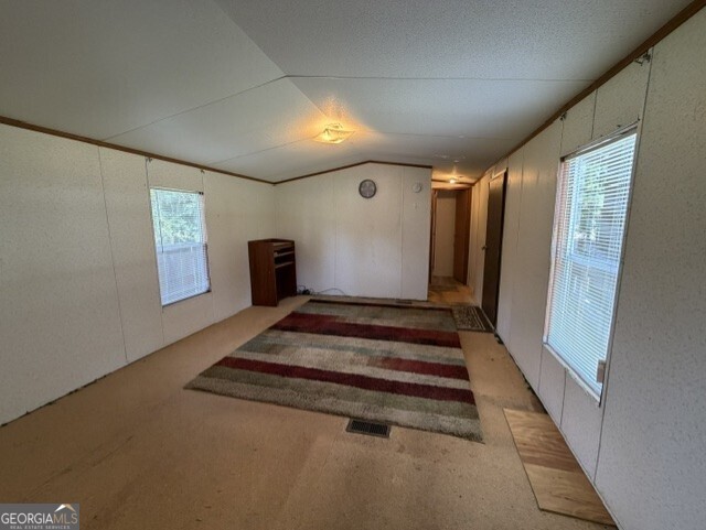 214 Forest Avenue Property Photo 7