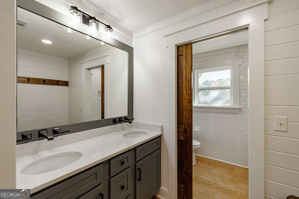 1412 Old Bishop Road Property Photo 36