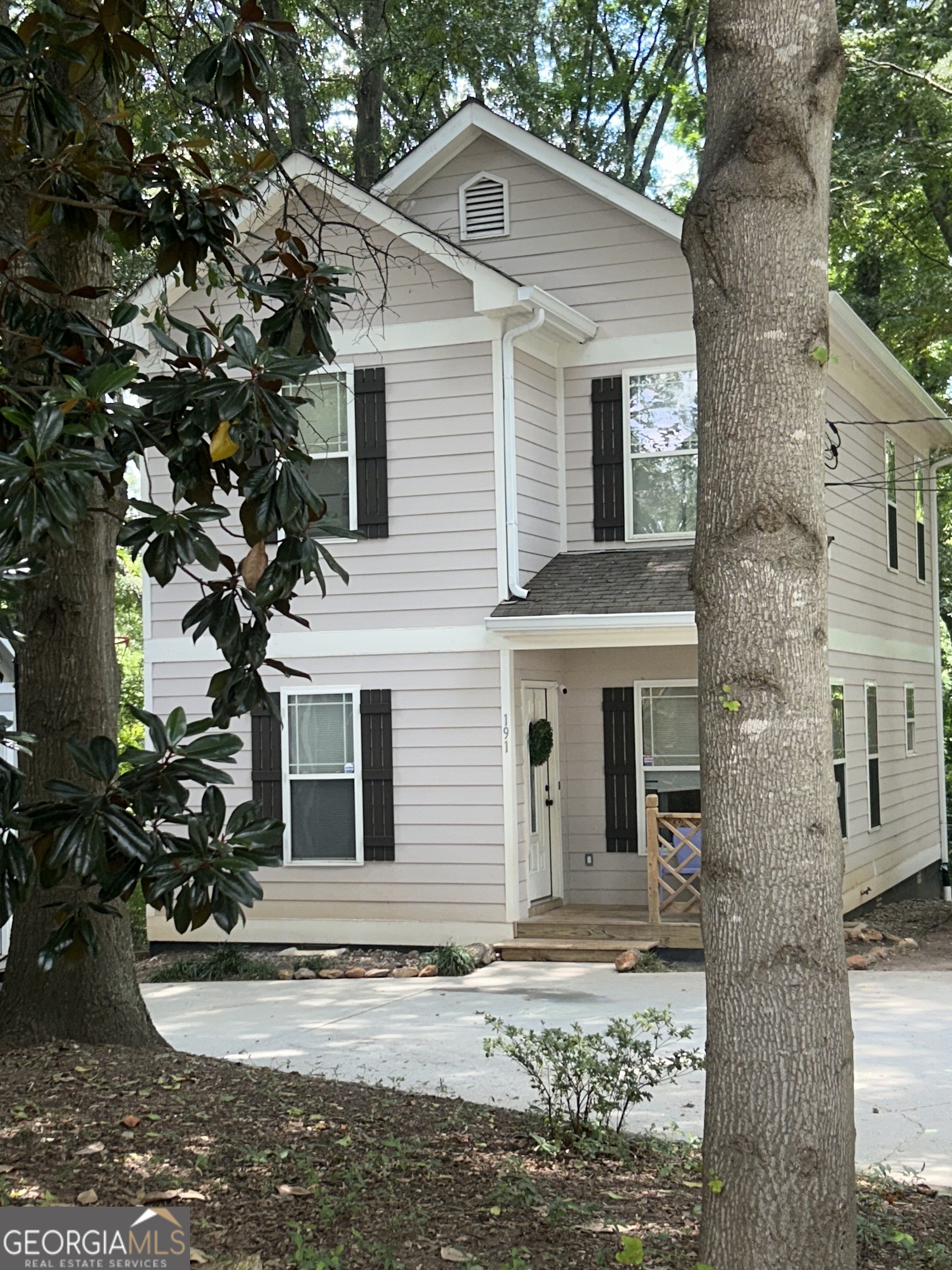 191 Derby Street Property Photo 2