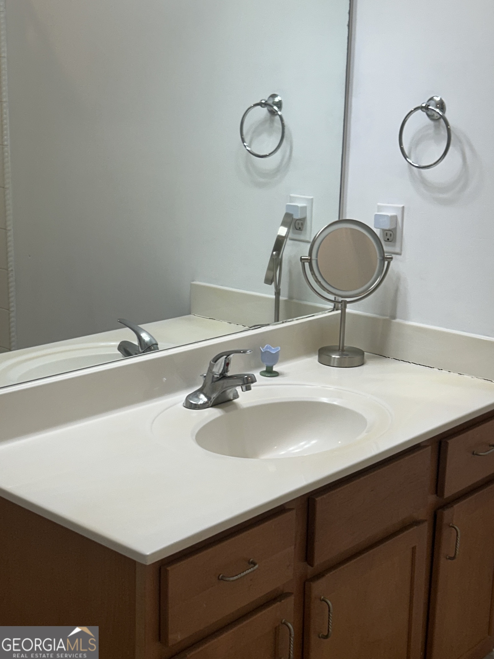 191 Derby Street Property Photo 15