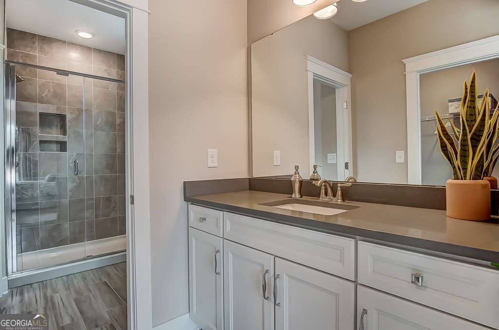 2583 Trillium Trail Property Photo 24