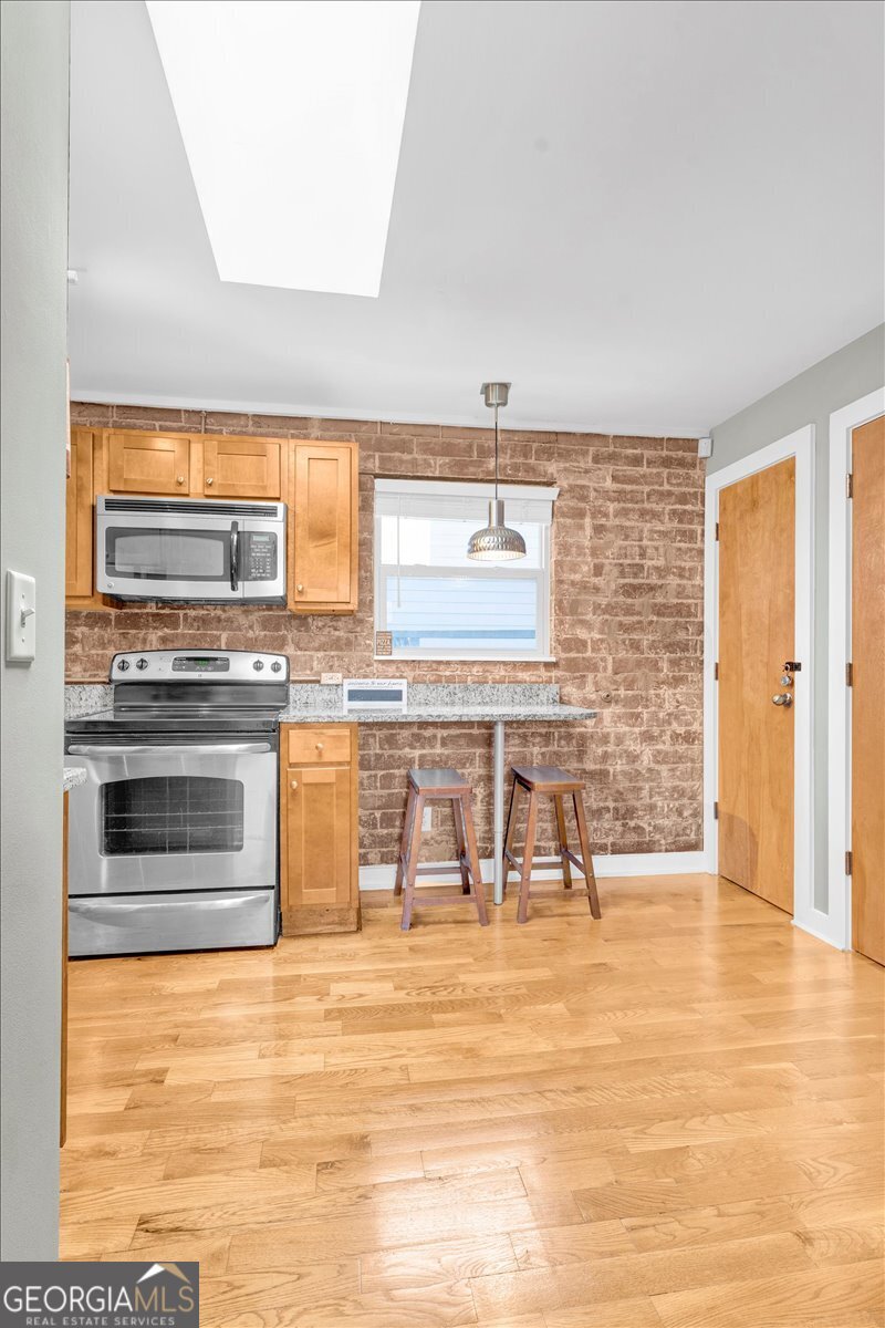 562 Formwalt Street Sw # 4 Property Photo 13