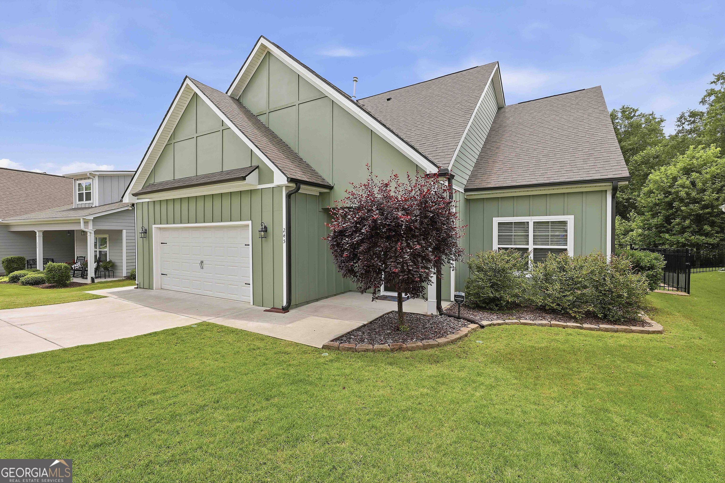 245 Southridge Property Photo 2