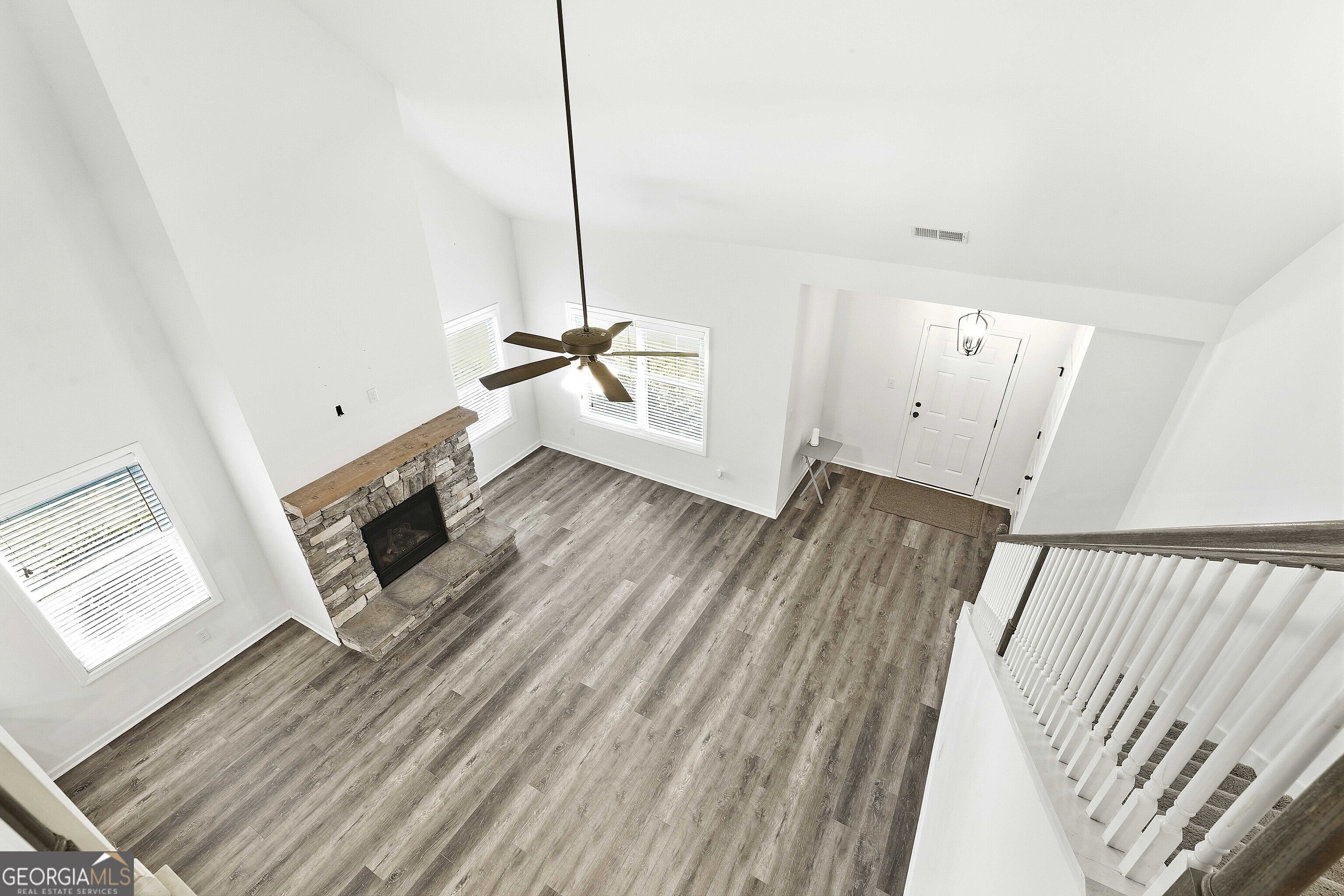 245 Southridge Property Photo 28