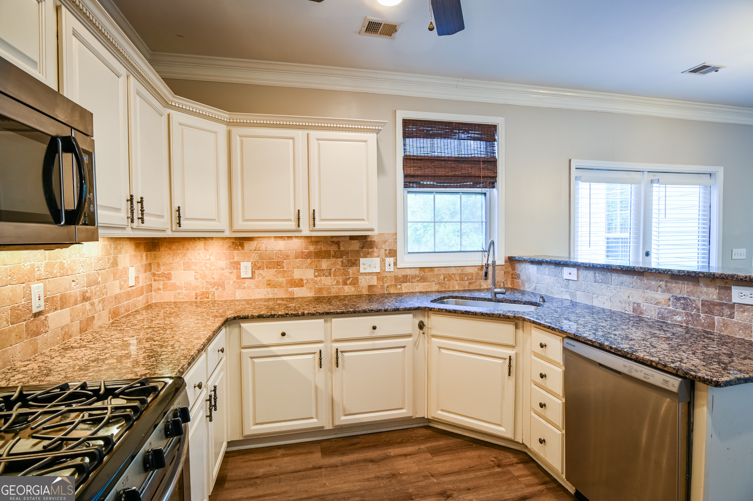 7110 Dressage Way Property Photo 39