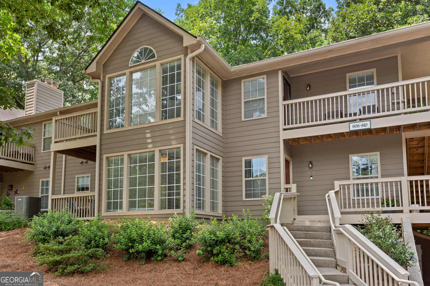 808 Country Park Drive Se Property Photo 1