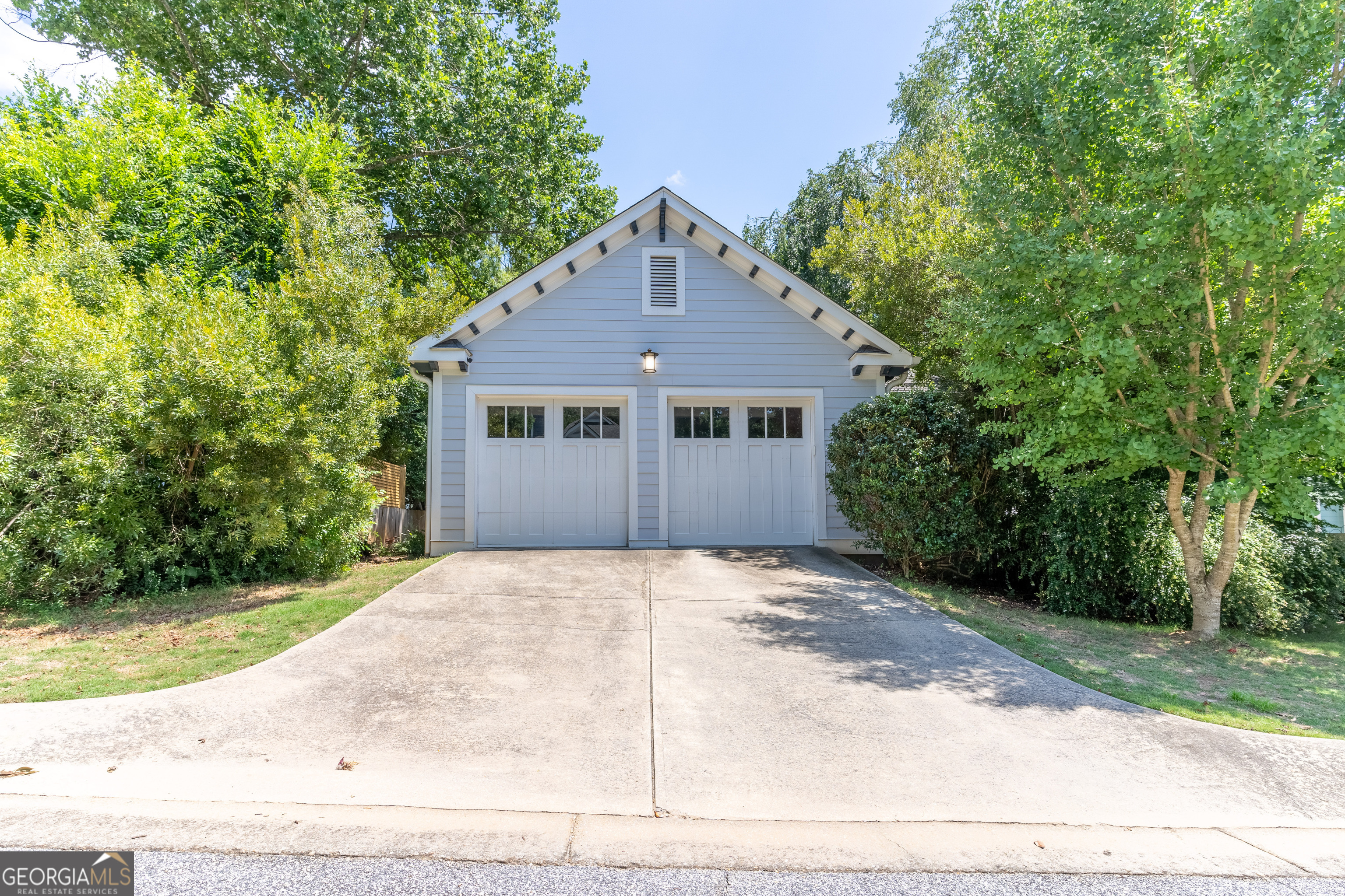6 Royal Oak Drive Property Photo 28