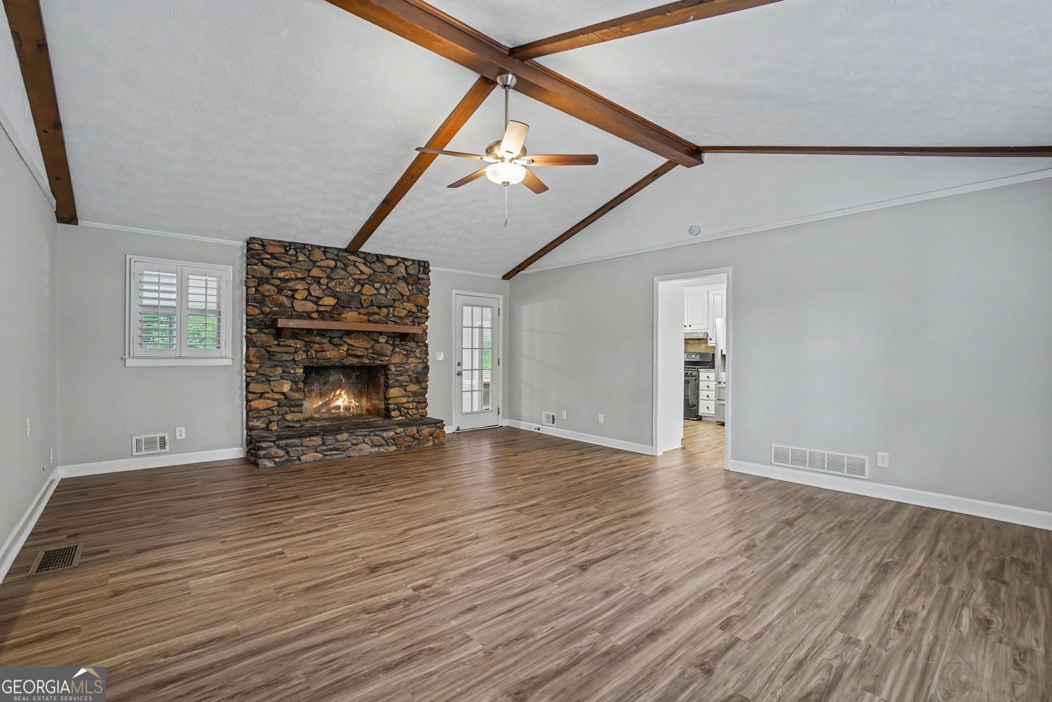 1272 Oakwoods Drive Property Photo 6