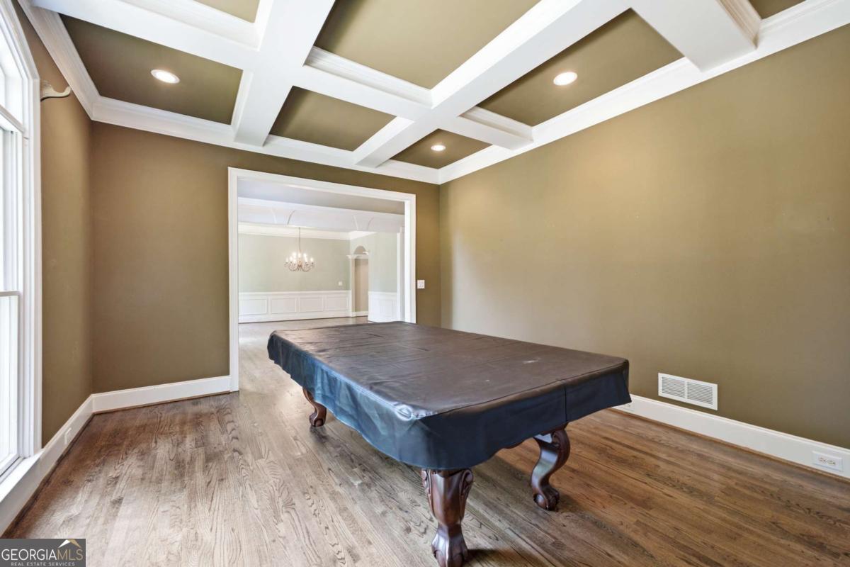 2115 Tee Drive Property Photo 13