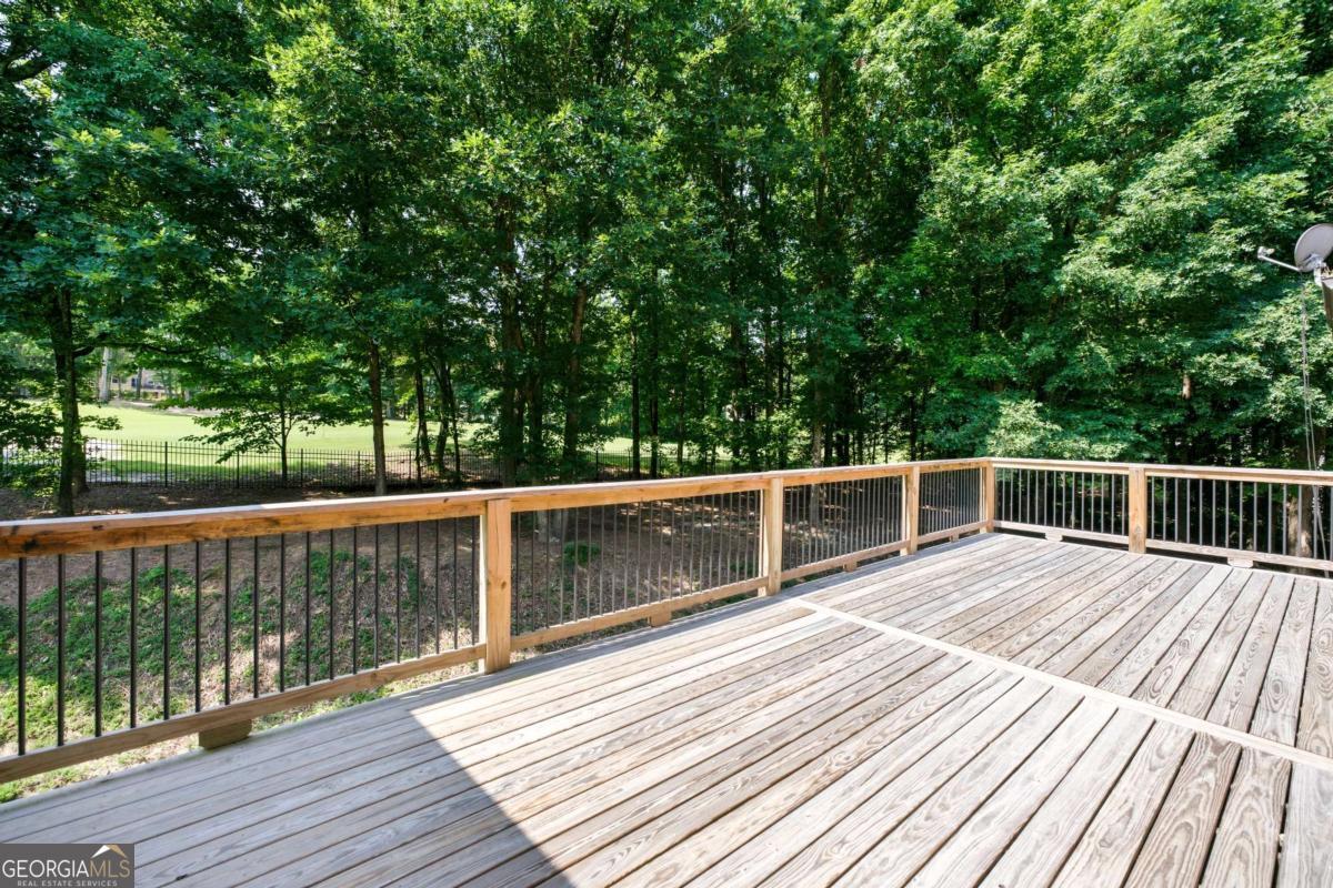 2115 Tee Drive Property Photo 31