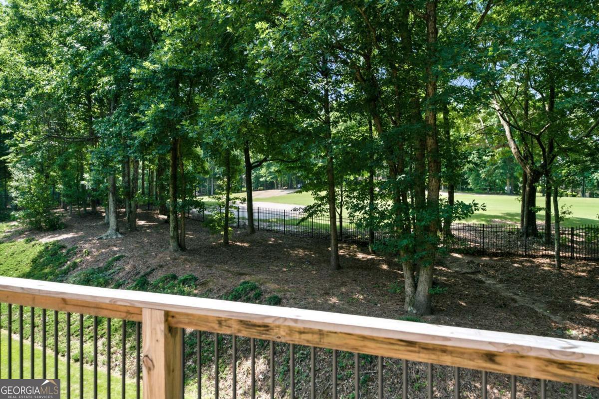 2115 Tee Drive Property Photo 32