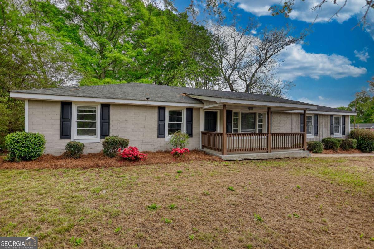 180 Capitol Avenue Property Photo 1