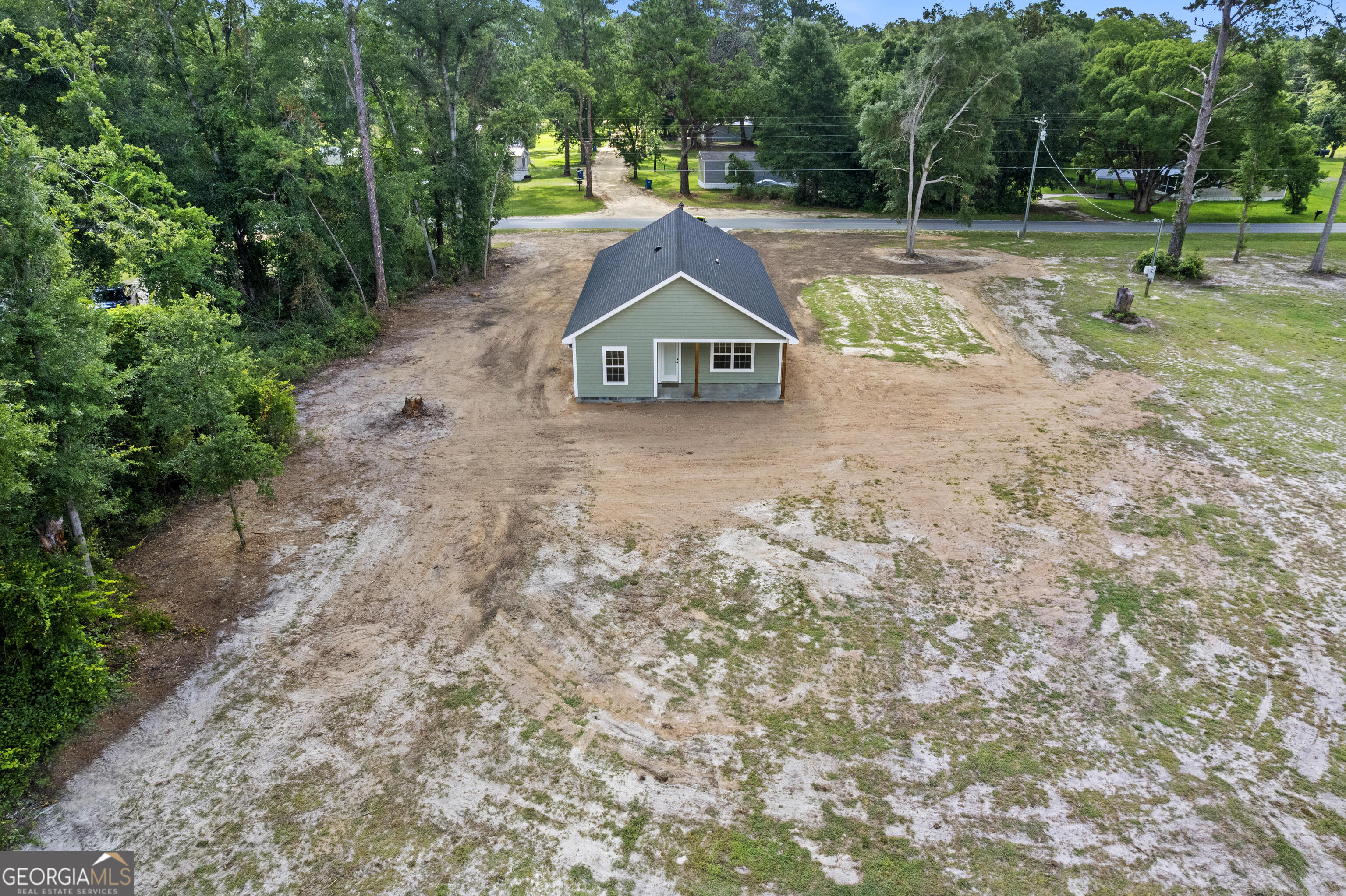 93 Riverside Drive Property Photo 4