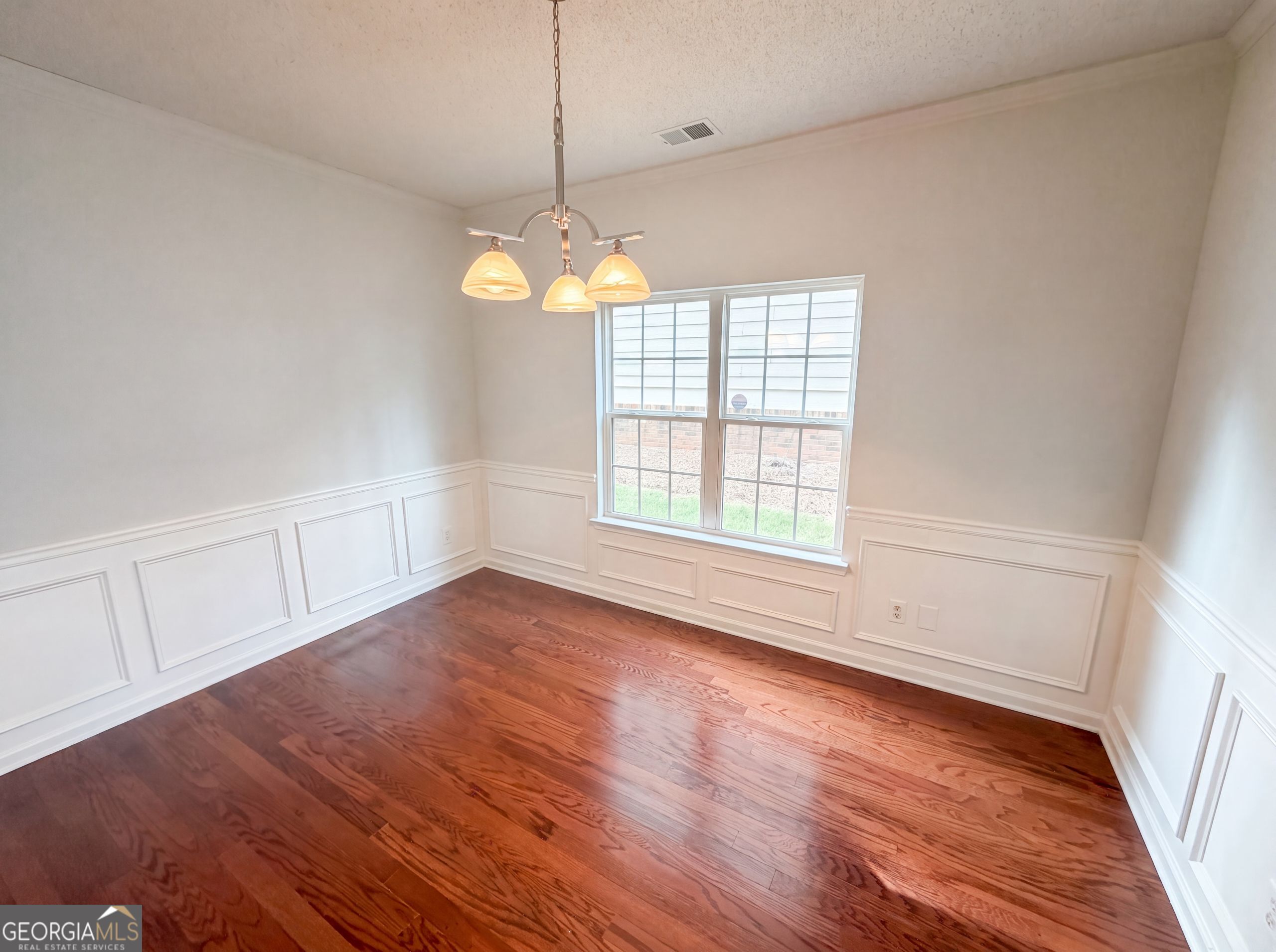 7553 Rutgers Circle Property Photo 8