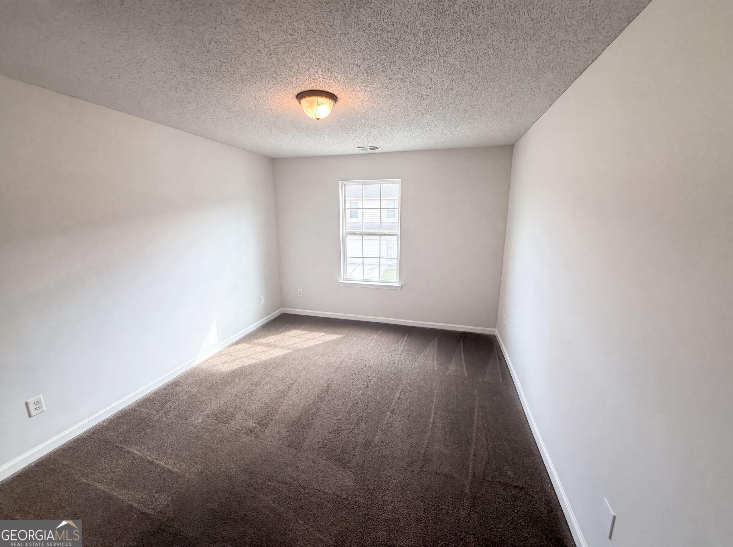 7553 Rutgers Circle Property Photo 10