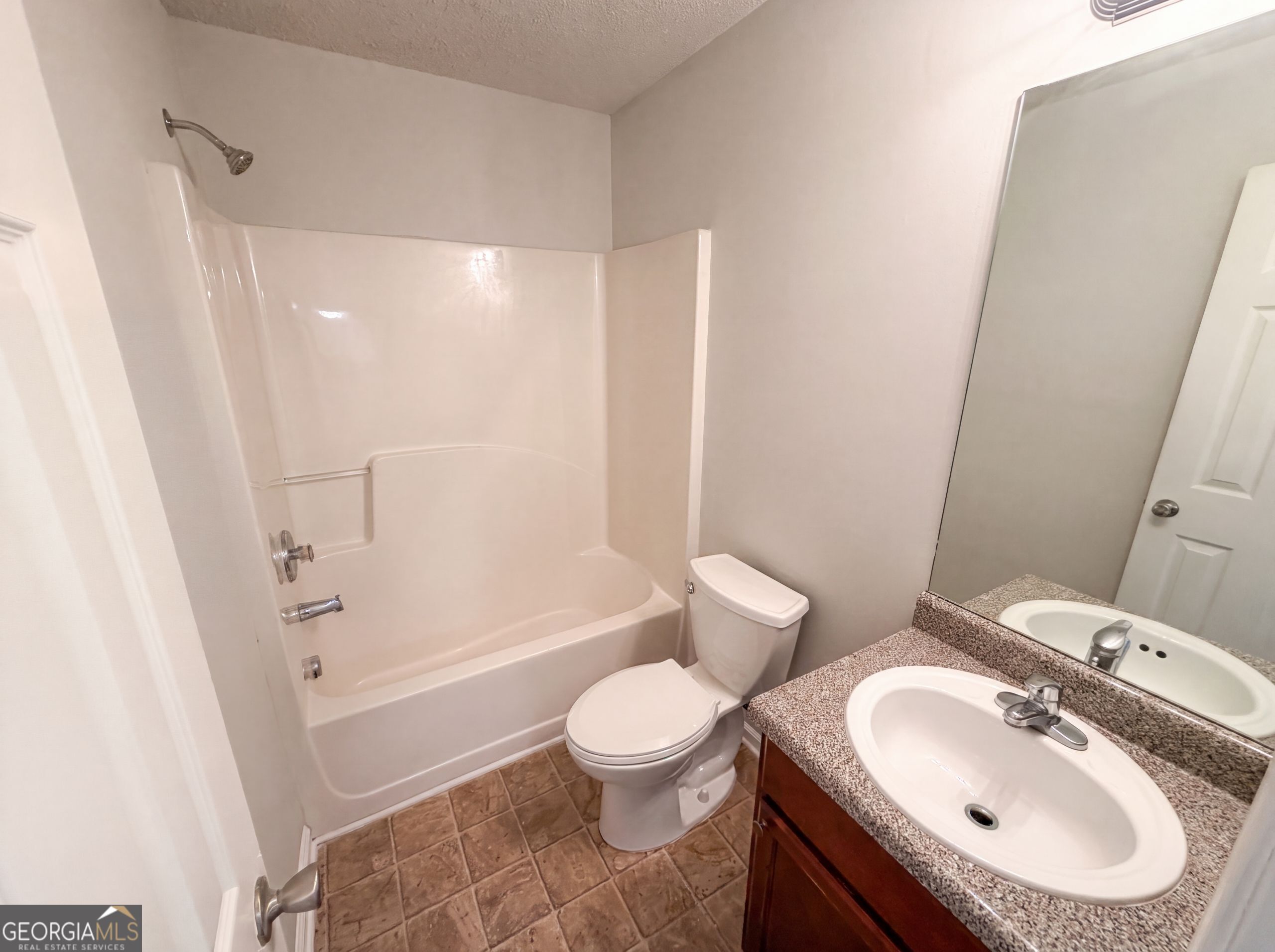 7553 Rutgers Circle Property Photo 13