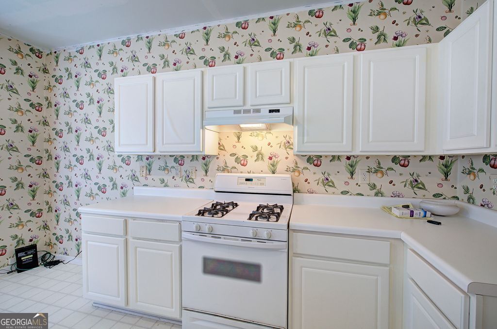 4144 Spring Cove Drive Property Photo 12