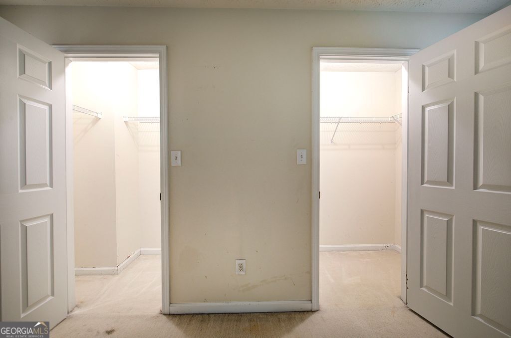4144 Spring Cove Drive Property Photo 21