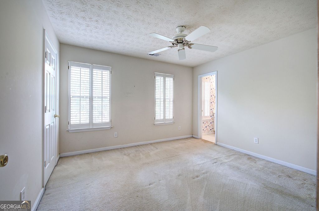 4144 Spring Cove Drive Property Photo 23